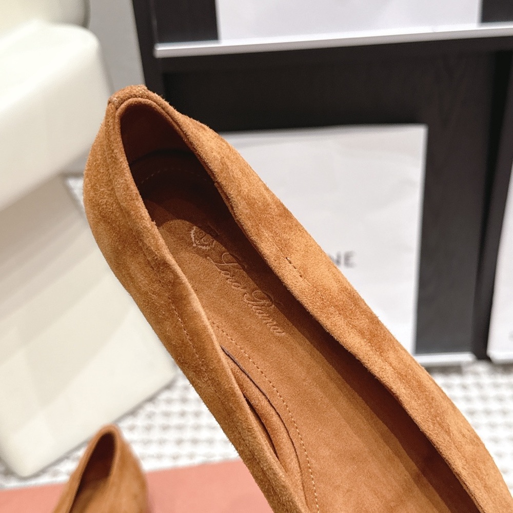 Loro Piana Suede Knot-Bow Pointed Flats in Cognac Tan - Picture 6 of 9
